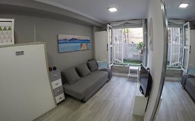 Studio Apartment La Lajilla Located At Beachfront